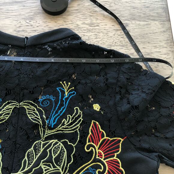 Vicky and Lucas Floral Embroidery Black Lace Mini Dress SP - Picture 9 of 9